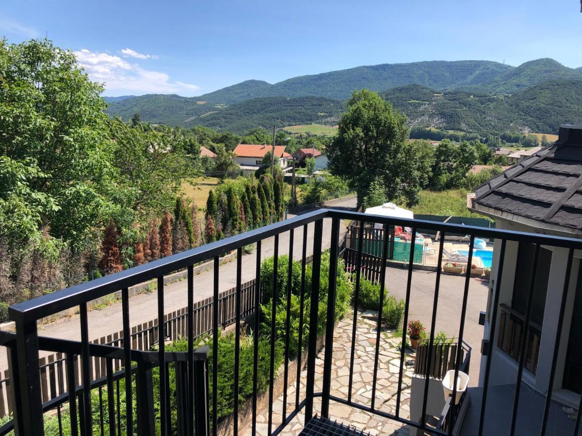 Les Apparts De La Tourronde Chorges Buitenkant foto